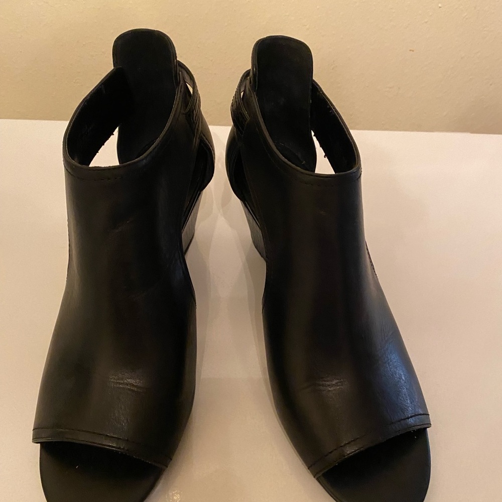 H by Halston Wedges